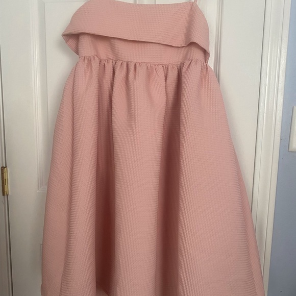 ❌SOLD❌Pink bow back babydoll dress - Picture 2 of 4